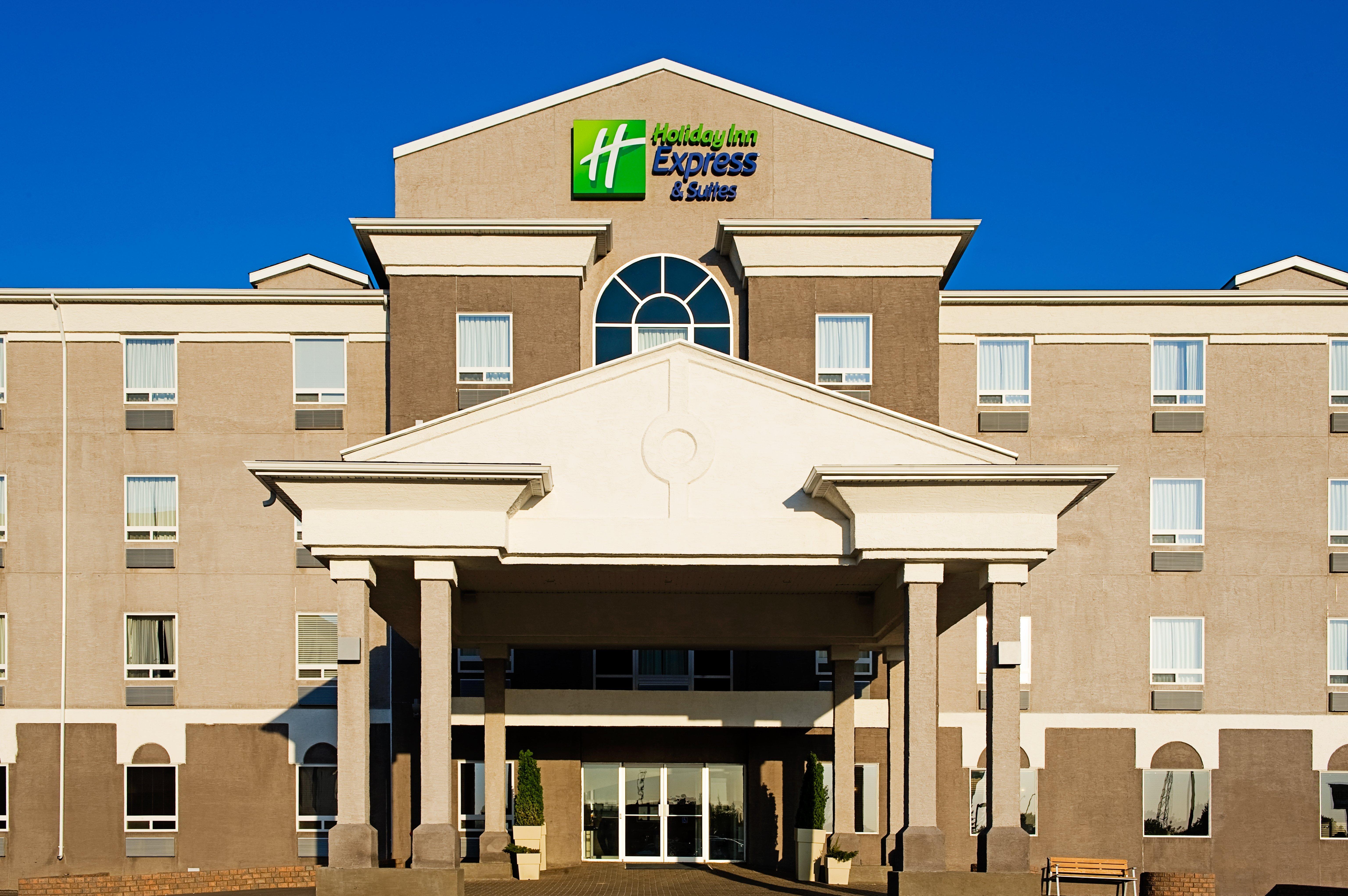 Holiday Inn Express & Suites-Regina-South, An Ihg Hotel Ngoại thất bức ảnh